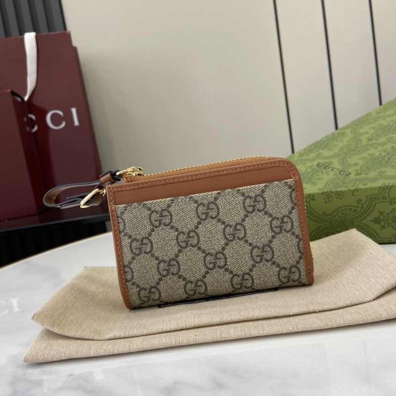 G*u*i wallets & purse